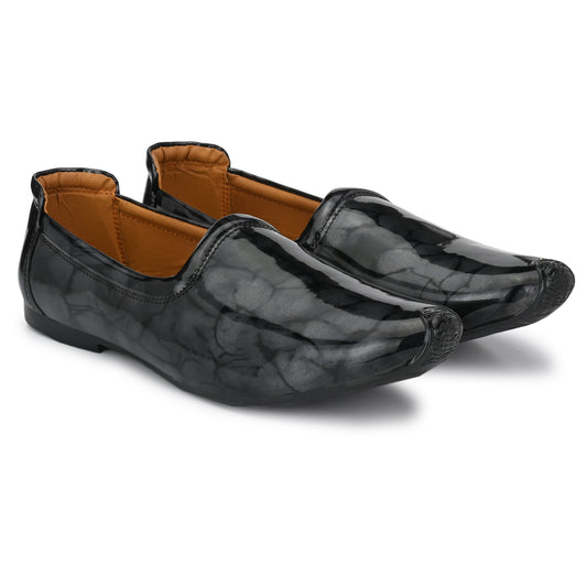 Vellinto GLORIOUS Juttis For Men